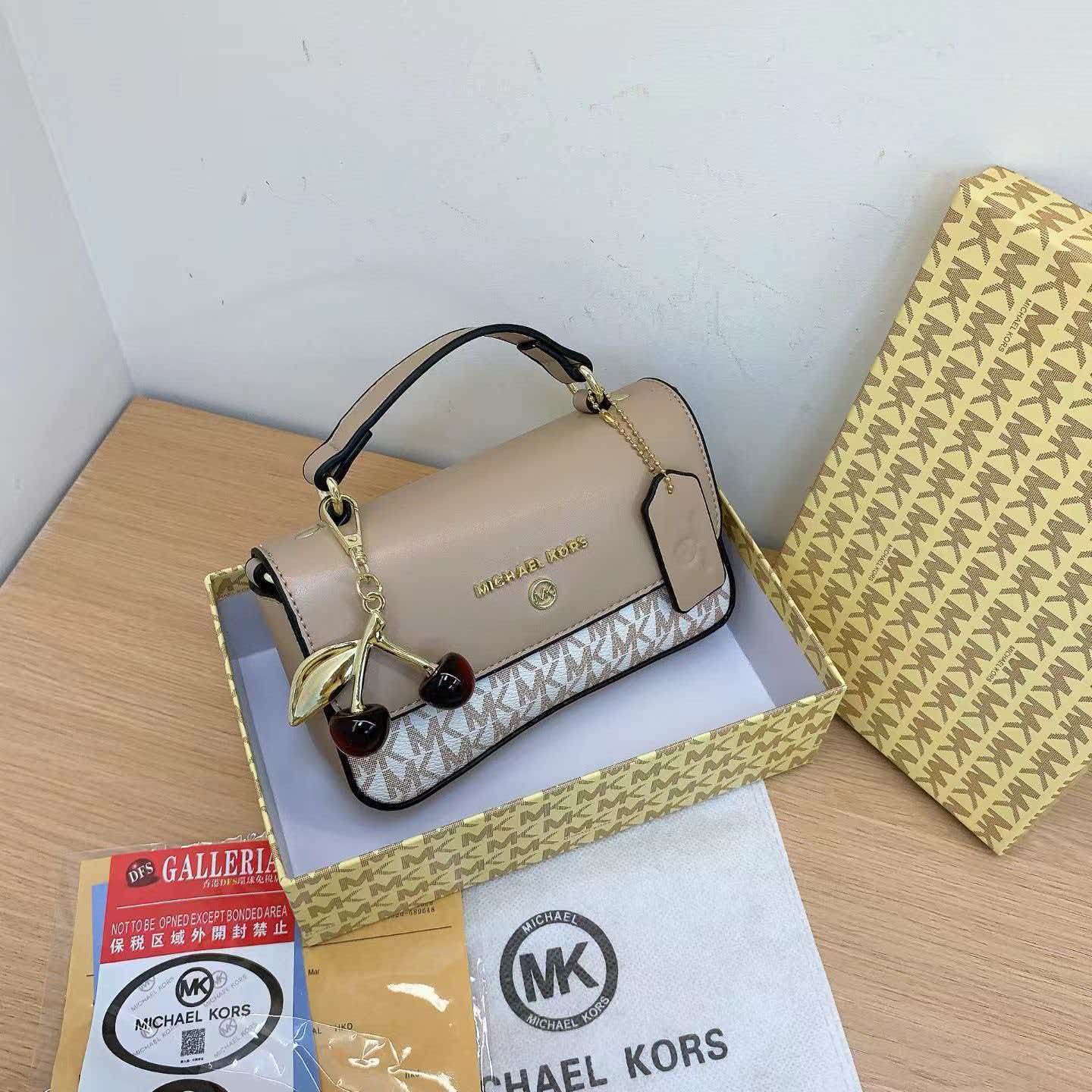 새상품 마이클 코어스 여성용 고급 디자이너 숄더백, 클 - Women'S Bags Michael Kors 리뷰 및 가격