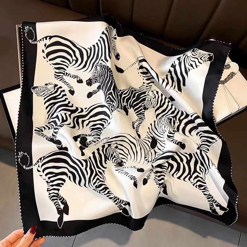 얼룩말 프린트 실크 작은 사각형 스카프 70x70cm  - Women'S Bags Holiday 리뷰 및 가격