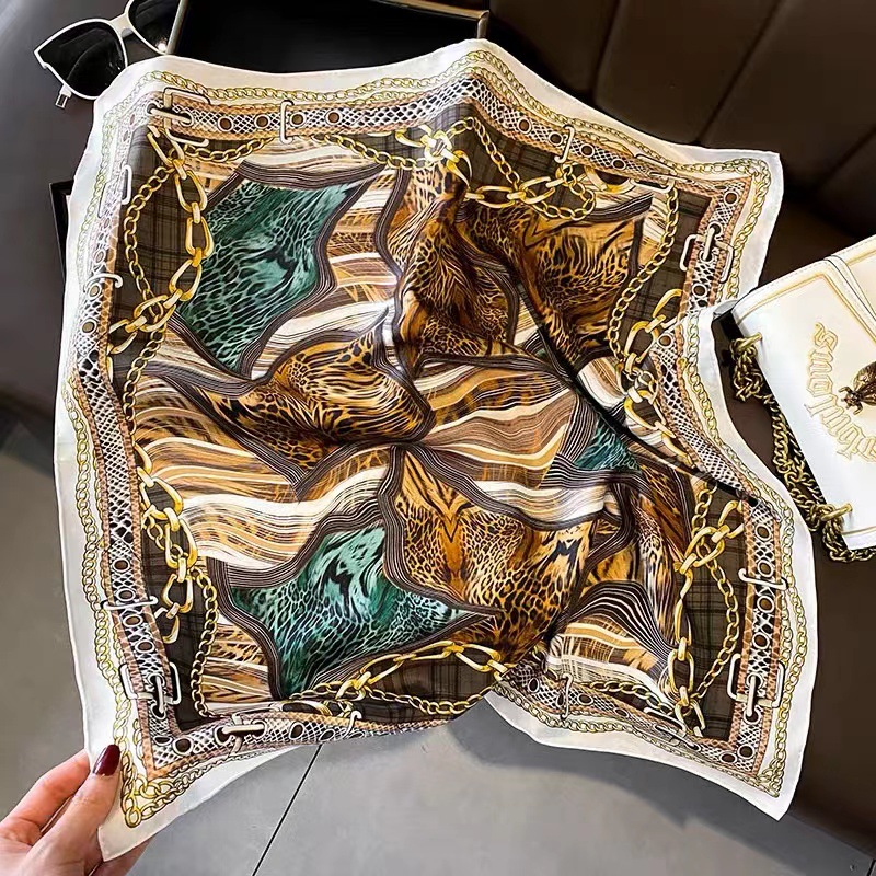 얼룩말 프린트 실크 작은 사각형 스카프 70x70cm  - Women'S Bags Holiday 리뷰 및 가격