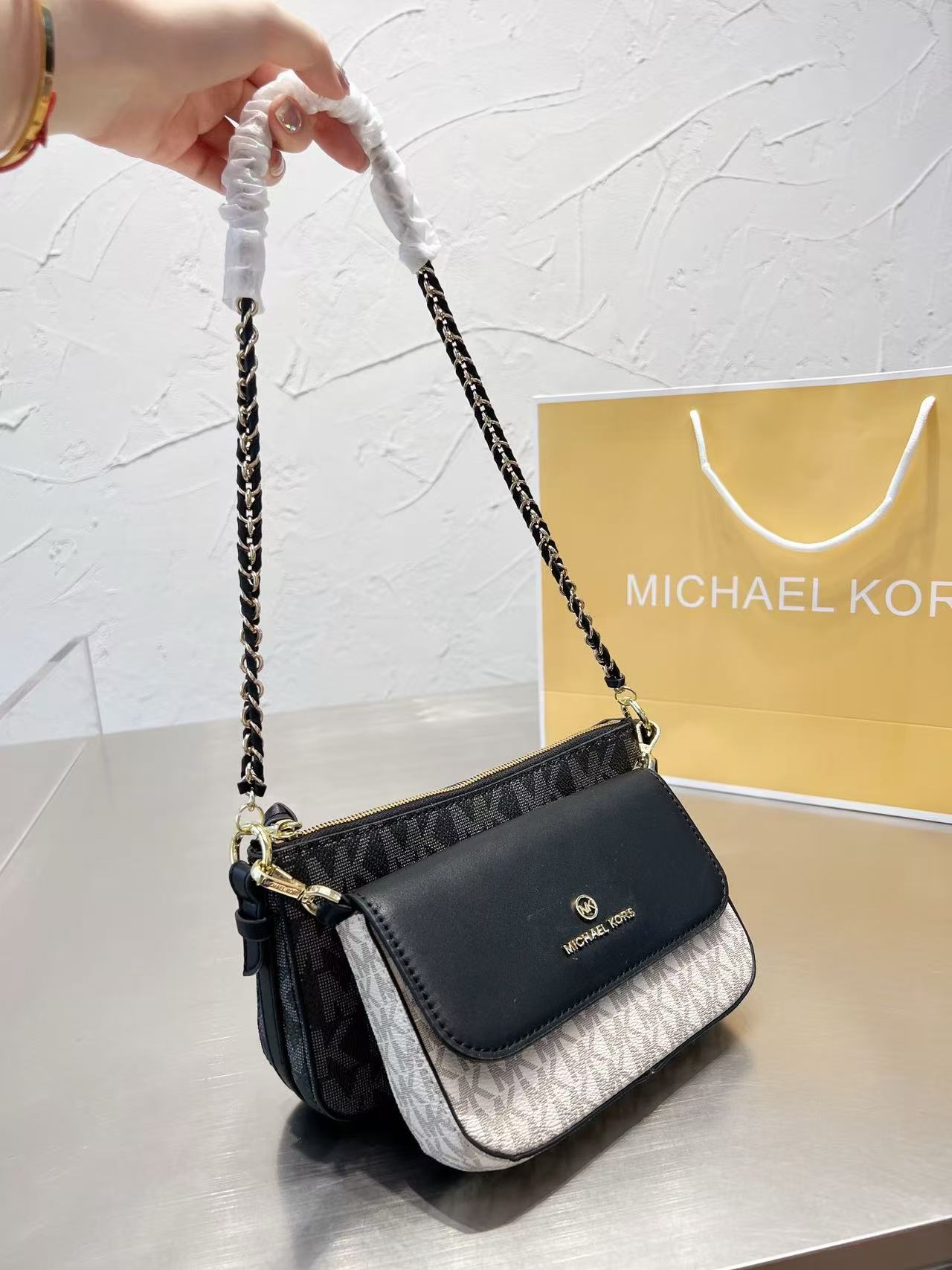 새로운 마이클 코어스 올 제트 세트 여성용 대형 PVC - Women'S Bags Michael Kors 리뷰 및 가격